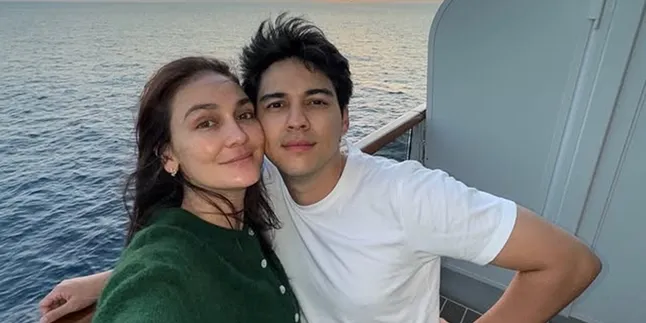 Because of the movie 'Yakin Nikah', Maxime Bouttier is determined to propose to Luna Maya