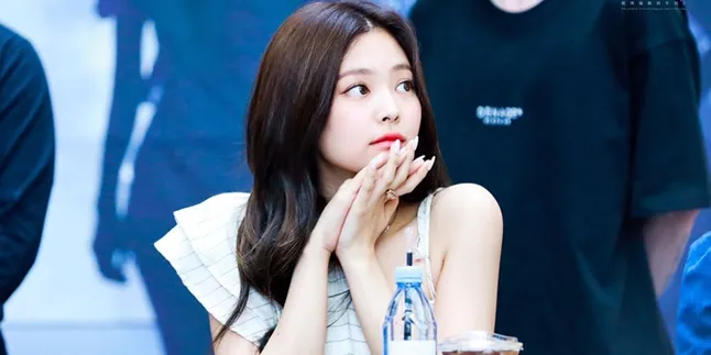 Gara-Gara Ini, Jennie BLACKPINK 'Marah' Kepada Salah Satu Fansite-nya Gara-Gara Ini, Jennie BLACKPINK 'Marah' Kepada Salah Satu Fansite-nya
