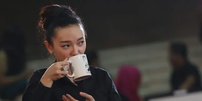 Gara-Gara Kasusnya, Zaskia Minta Maaf di Depan Anak Soekarno