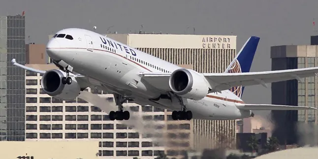 Gara-Gara Legging, Bocah 10 Tahun Ini Dilarang Masuk Pesawat