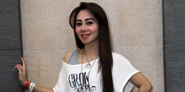 Gara-Gara Maia, Femmy Permatasari Berani Tanam Benang