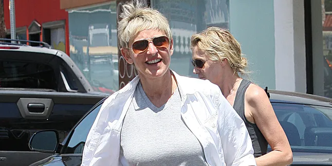 Gara-Gara Miley Cyrus, Ellen Juga Ikut Twerking