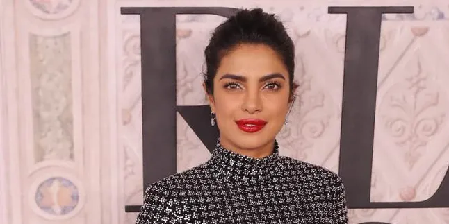 Gara-Gara Postingan Ini, Priyanka Chopra Digosipkan Bakal Pindah Permanen ke LA