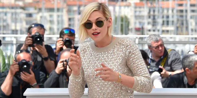 Gara-Gara 'TWILIGHT', Kristen Stewart Stress & Muntah Tiap Hari