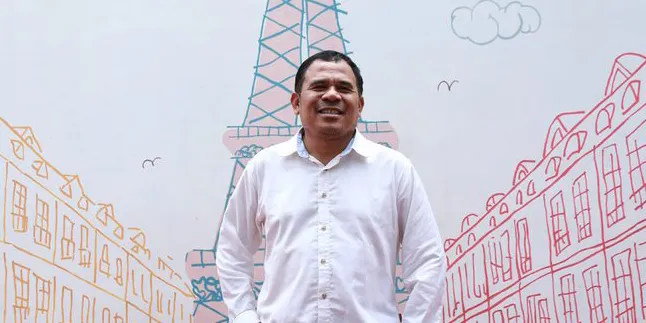 Garin Nugroho Dapat Medali Kehormatan Seperti Leonardo DiCaprio Garin Nugroho Dapat Medali Kehormatan Seperti Leonardo DiCaprio