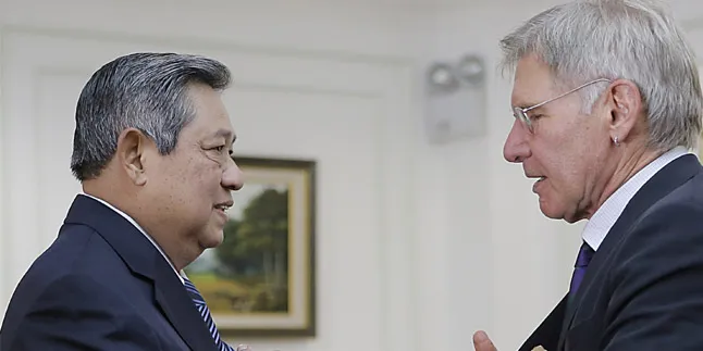 Gaulnya Harrison Ford Saat Bertemu Presiden SBY Gaulnya Harrison Ford Saat Bertemu Presiden SBY