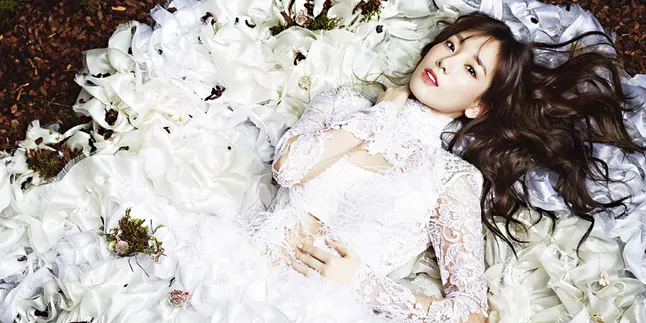 Gaun Cantik Untuk Bintang K-Pop Yang Menarik