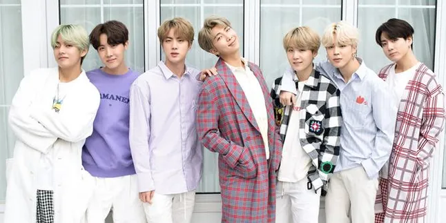 Gaya Mewah BTS Nonton 'BRING THE SOUL: THE MOVIE', Ada Petunjuk Tersembunyi? Gaya Mewah BTS Nonton 'BRING THE SOUL: THE MOVIE', Ada Petunjuk Tersembunyi?
