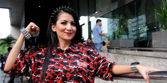 Gebetan Baru Five Vi Pemain Bola Asing