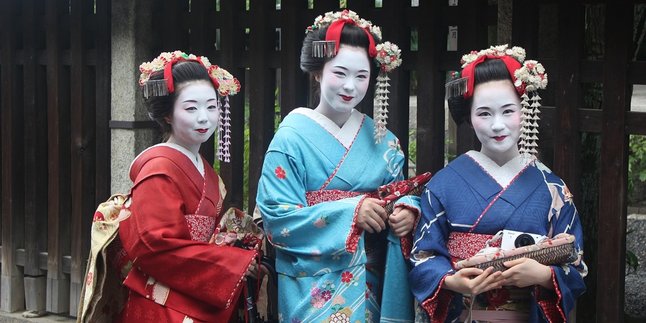 Geisha is: Definition, History, Rank, and How to Become