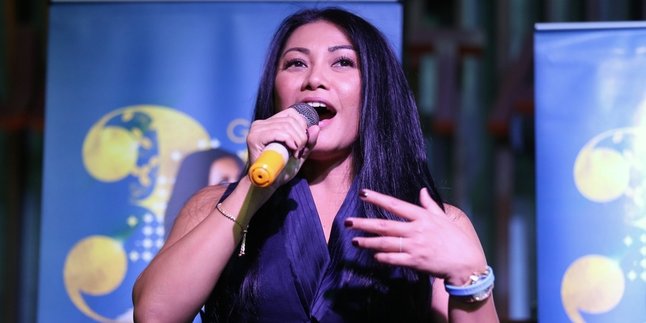 Gelar Konser di Indonesia Setelah 8 Tahun, Anggun C Sasmi Bawa Musisi Prancis