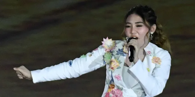 Gemas, Via Vallen Curhat Panjang Soal Status Perawan dan Body Shaming