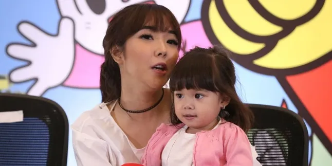 Gempi Jatuh Sakit & Berat Turun 1 Kg, Gisel Jadi Lebih Protektif