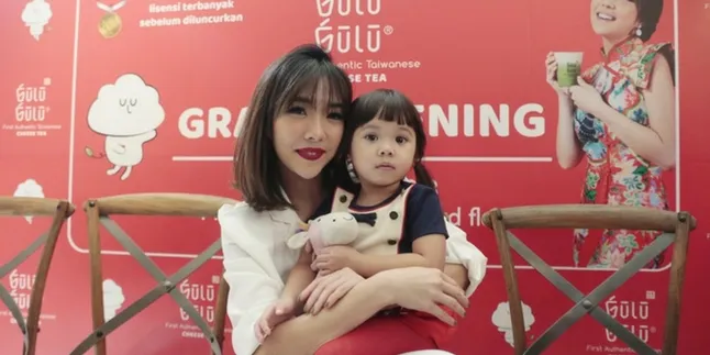 Gempi Lebih Tenar Daripada Orang Tuanya, Gisel Kadang Merasa Sedih