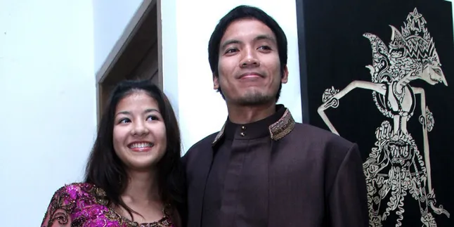 Gendong Darah Dagingnya Sendiri, Desta Grogi