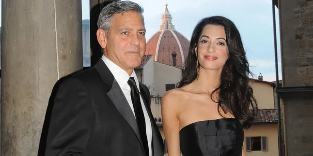George Clooney 'Menikah' Lagi di Golden Globe Awards 2015 George Clooney 'Menikah' Lagi di Golden Globe Awards 2015