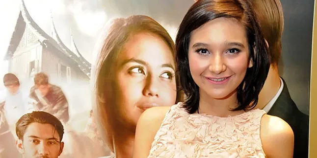 Gesya Shandy Terbawa Logat Minang Dalam Film Gesya Shandy Terbawa Logat Minang Dalam Film