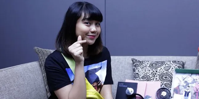 Ghea Indrawari Pernah Beli Sepatu Matching dengan Jin BTS Harga Jutaan! Ghea Indrawari Pernah Beli Sepatu Matching dengan Jin BTS Harga Jutaan!