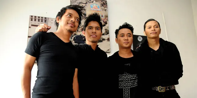 Gigi Berkumpul Dengan Anggota Lawas di Soundrenaline 2013 Gigi Berkumpul Dengan Anggota Lawas di Soundrenaline 2013