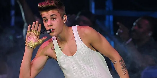 Giliran Paris Jackson Yang Geram Dengan Tingkah Justin Bieber