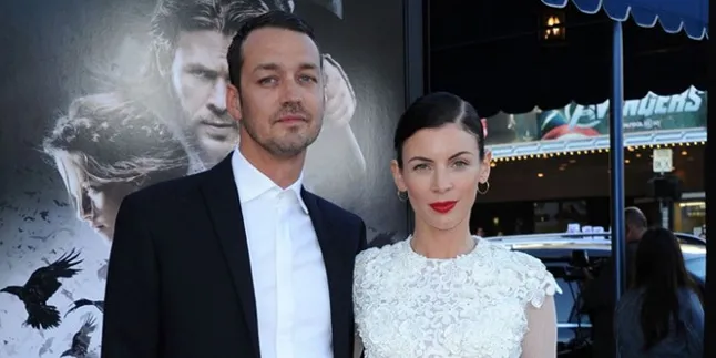 Giliran Rupert Sanders Yang Dikhianati Istrinya