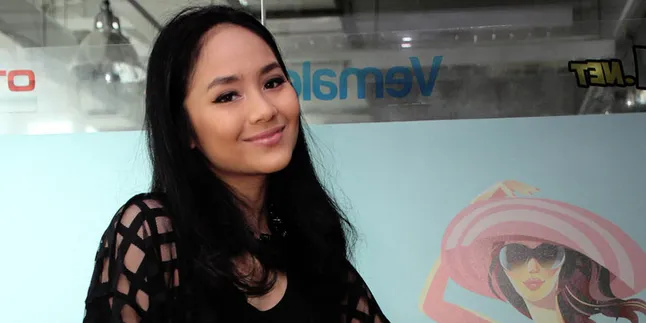 Gita Gutawa Hanya Butuh Sehari Untuk Tulis 'Rangkaian Kata'