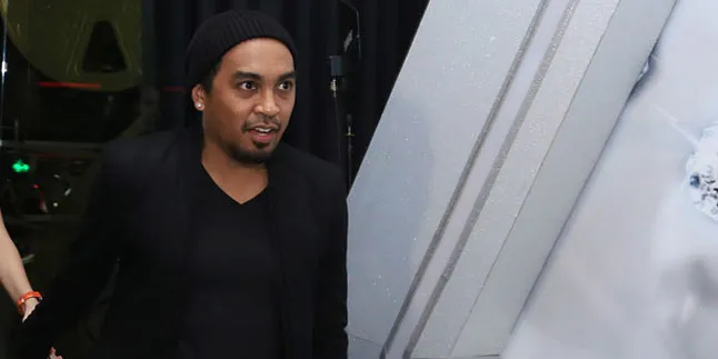 Glenn Fredly Anggap Indonesia Movie Awards 2015 Sangat Lucu Glenn Fredly Anggap Indonesia Movie Awards 2015 Sangat Lucu