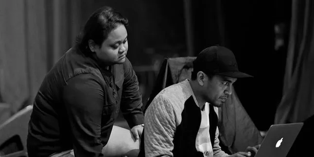 Glenn Fredly Sempat Minta Manajer Untuk Menemani Istri dan Titipkan Putrinya Glenn Fredly Sempat Minta Manajer Untuk Menemani Istri dan Titipkan Putrinya