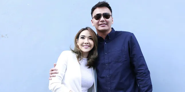 Go Public dan Makin Nempel dengan Wijin, Gisel: Emang Tempelan Kulkas?