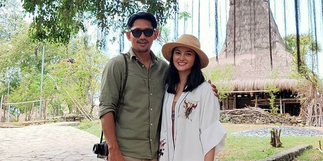 Go Public, Ibnu Jamil Posts Intimate Hand-Holding Photo with Ririn Ekawati