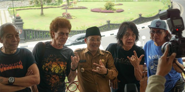 God Bless Gelar Konser Amal untuk Para Pelaku Seni Indonesia