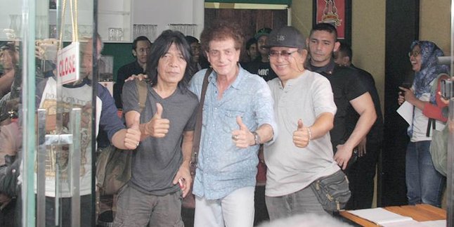 God Bless Siap Gelar Konser Intim di Kota Malang