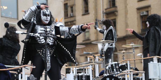 Gokil, Band Metal Ini Jadi Unyu Banget