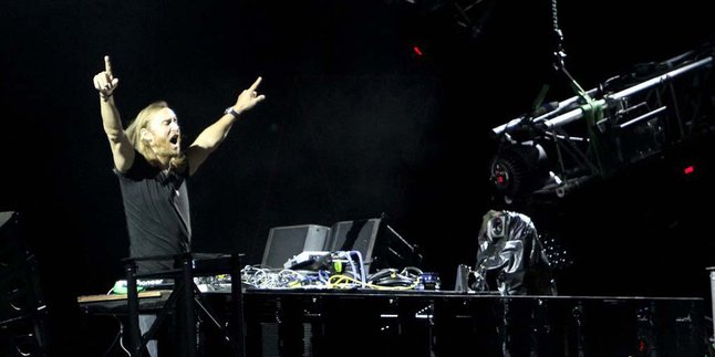 Gokil, David Guetta Siap Jadi DJ Luar Angkasa!