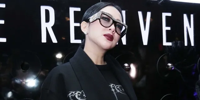 'Gubrak Gubrak Gubrak Jeng Jeng Jeng' Jargon Kekinian Syahrini Muncul Kembali 'Gubrak Gubrak Gubrak Jeng Jeng Jeng' Jargon Kekinian Syahrini Muncul Kembali