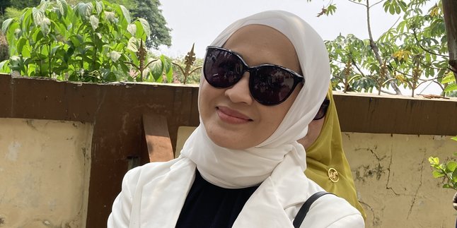 Gunawan Dwi Cahyo Admits Walking with Another Woman, Okie Agustina: All I Know is That She's Someone's Wife