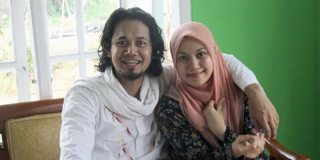 Guntur Bumi dan Puput Melati Tidak Boleh Tinggal Satu Rumah Guntur Bumi dan Puput Melati Tidak Boleh Tinggal Satu Rumah