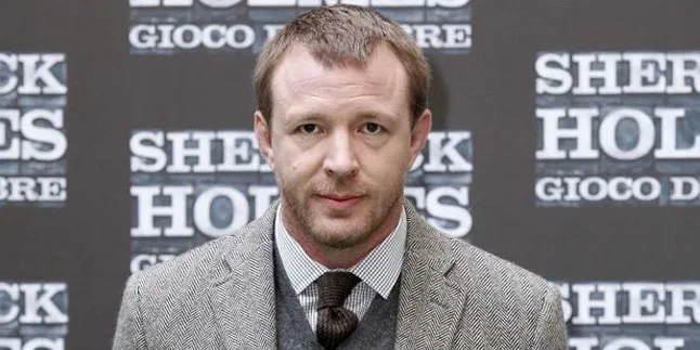 Guy Ritchie Bersiap Garap Drama Romantis 'EMPIRE RISING'