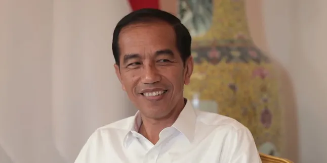 Guyonan-Guyonan Gokil Jokowi Sukses Bikin Cak Lontong Speechless