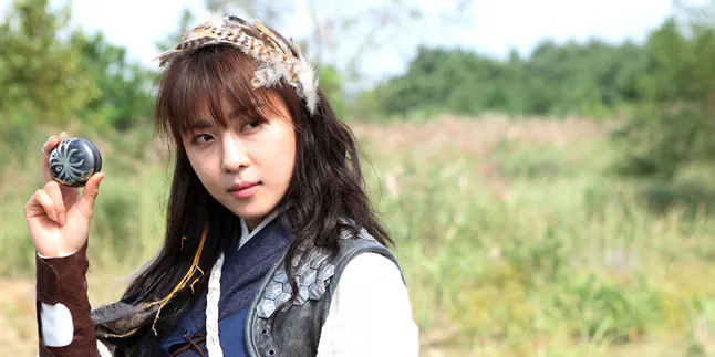 Ha Ji Won dan Jin Yi Han Akrab di Lokasi Syuting