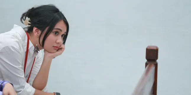 Hadir di Persidangan, Dea Annisa Berharap Kamera Mahalnya Bisa Kembali