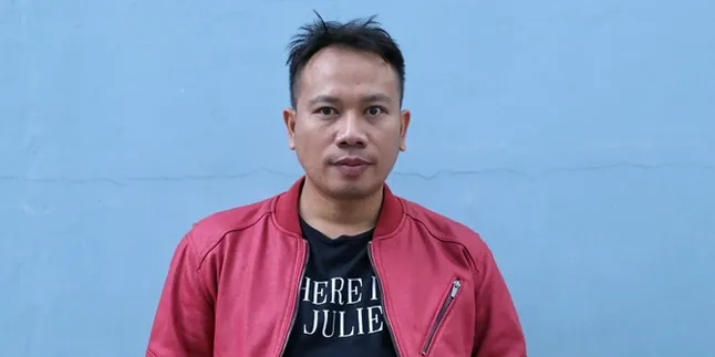 Hadir Sebagai Saksi Sidang Cerai, Adik Vicky Prasetyo Mengaku Kaget