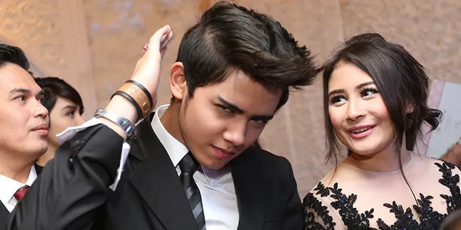 Hadiri Pernikahan Bareng, Aliando Puji Penampilan Prilly Hadiri Pernikahan Bareng, Aliando Puji Penampilan Prilly