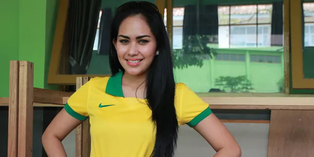 Hadiri Ultah Anak Ayu Ting Ting, Kartika Putri Beri Kado Coklat