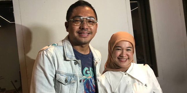 Hadirkan Dua Lagu Sekaligus, Ade Govinda Kolaborasi dengan Penyanyi Terkenal dari Malaysia Ernie Zakri