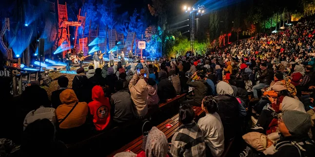 Presenting a New Concept, BRI Jazz Gunung Series 2 Bromo Closed by Sal Priadi in a Festive Manner