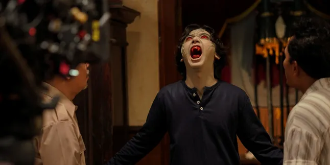 'HAJATAN SETAN' Releases Official Teaser, Scene of Ari Irham Possessed Becomes the Highlight