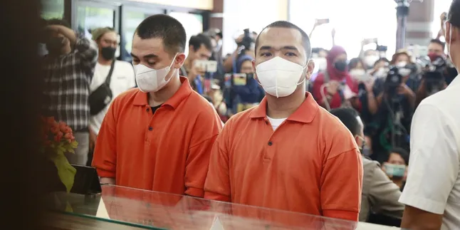 Hakim Ketua Sakit, Sidang Putusan Putra Siregar Ditunda