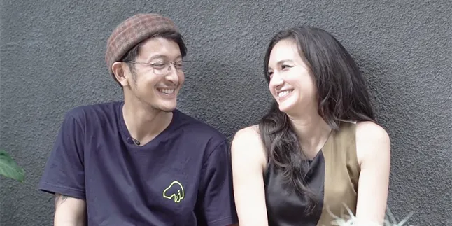 Hal Romantis Inilah yang Membuat Nadine Chandrawinata yakin Dengan Dimas Anggara Hal Romantis Inilah yang Membuat Nadine Chandrawinata yakin Dengan Dimas Anggara