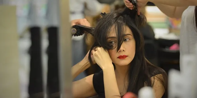 Hamil 6 Bulan, Mulan Jameela Pamer Perut Yang Makin Buncit Hamil 6 Bulan, Mulan Jameela Pamer Perut Yang Makin Buncit
